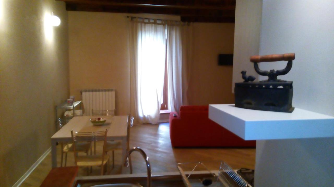 Apartamento Residenza del Borgo Amelia Habitación foto